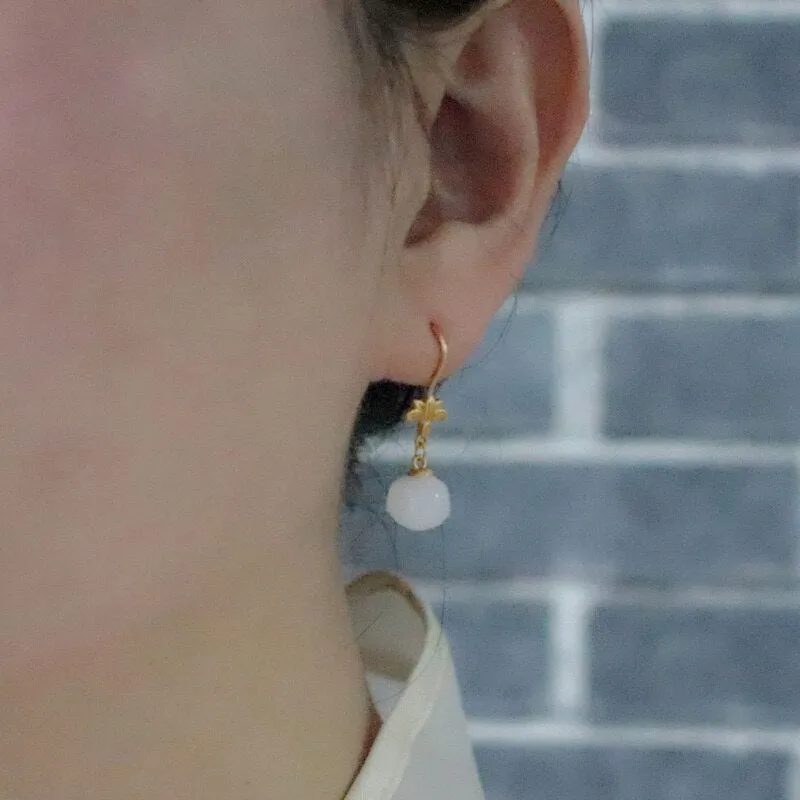 Ancient gold craft Retro court style lotus earrings for women