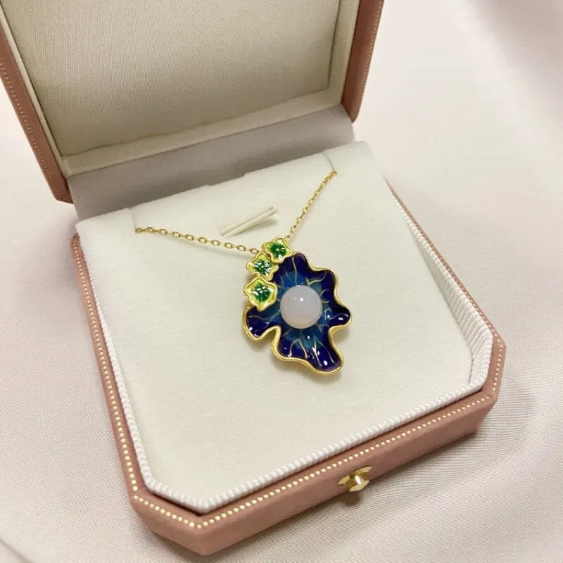 Exquisite enamel lotus pendant court style vintage natural chalcedony beads necklace