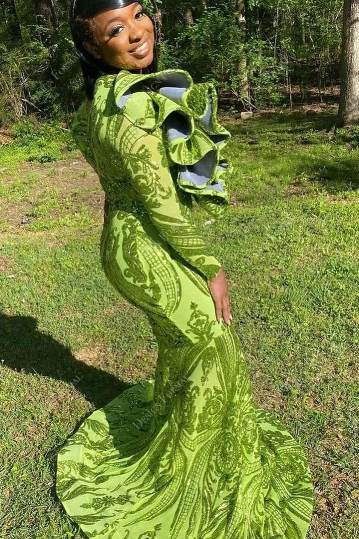 Ruffled Plunging Neck Green Sequin Tailor Made Mermaid Prom Dress